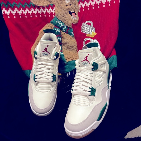 Nike SB 4s pine green